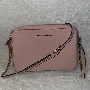 Michael Kors blush pink Jet Setter crossbody bag